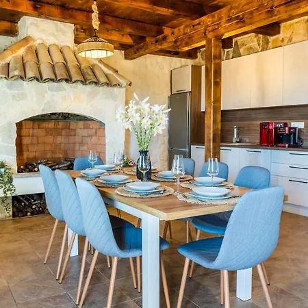 Storia * Velika Cista (Sibenik-Knin)