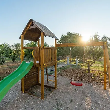 Villa Storia Velika Cista (Sibenik-Knin)