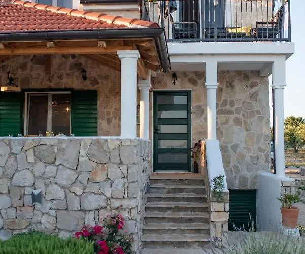 Storia * Velika Cista (Sibenik-Knin)